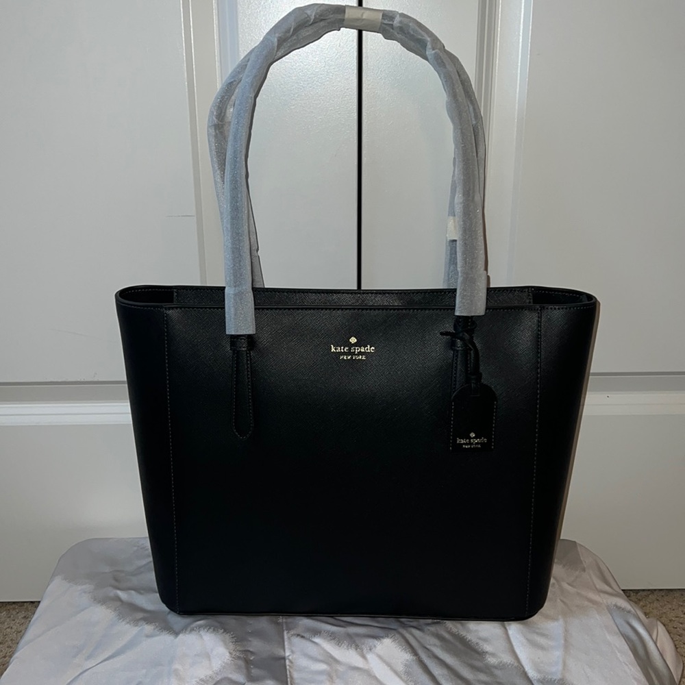 NWT Kate Spade medium black Schuyler tote.